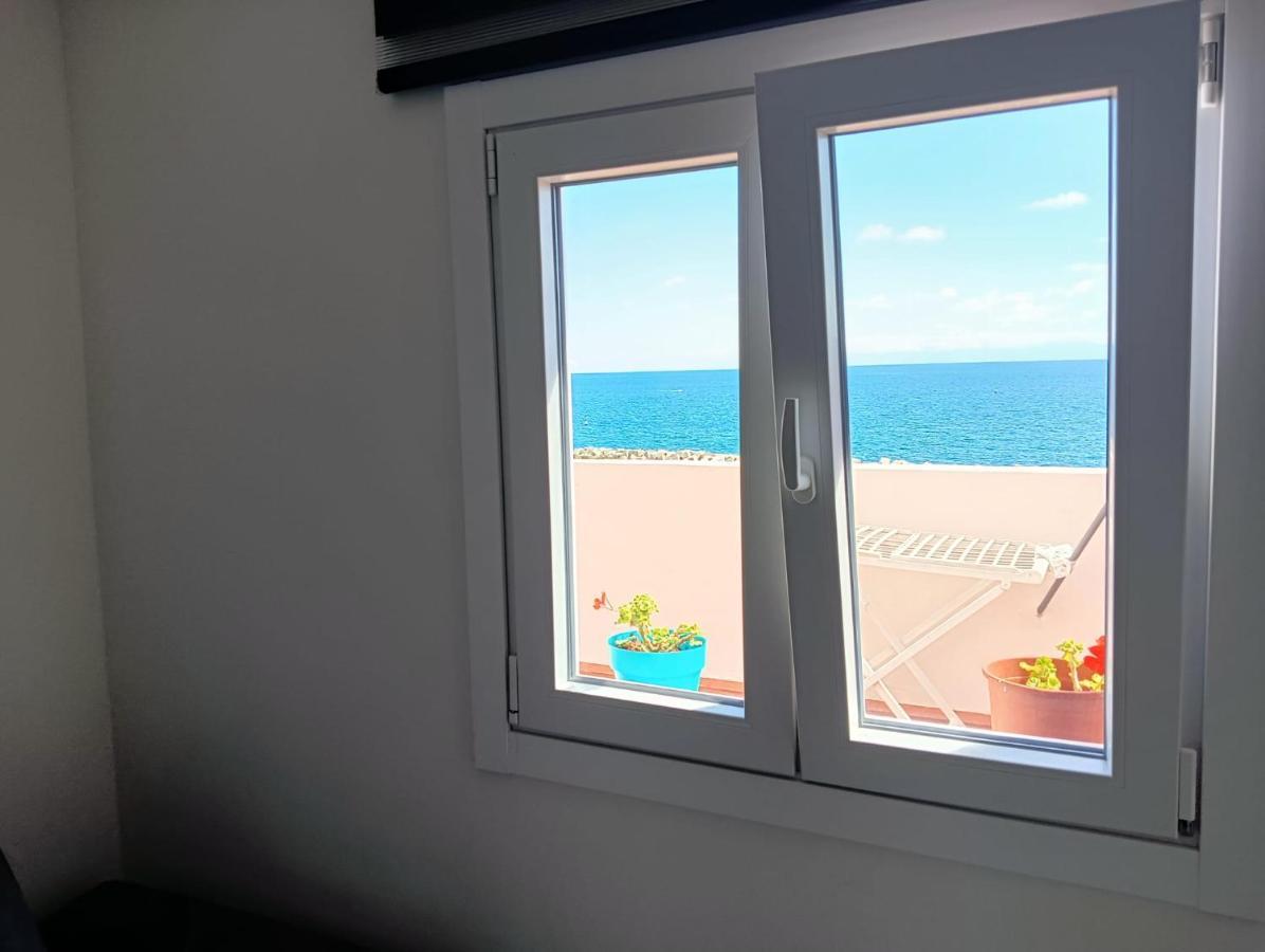 Apartamento En Primera Linea De Mar, Las Teresitas, Santa Cruz De Tenerife Сан-Андрес Экстерьер фото